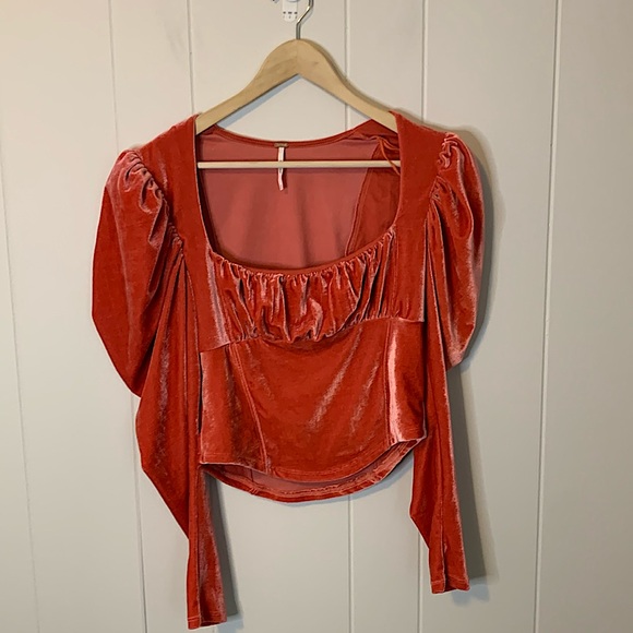 Free People X REVOLVE Hold Me Top in Crush Blush Size Medium - Picture 4 of 10